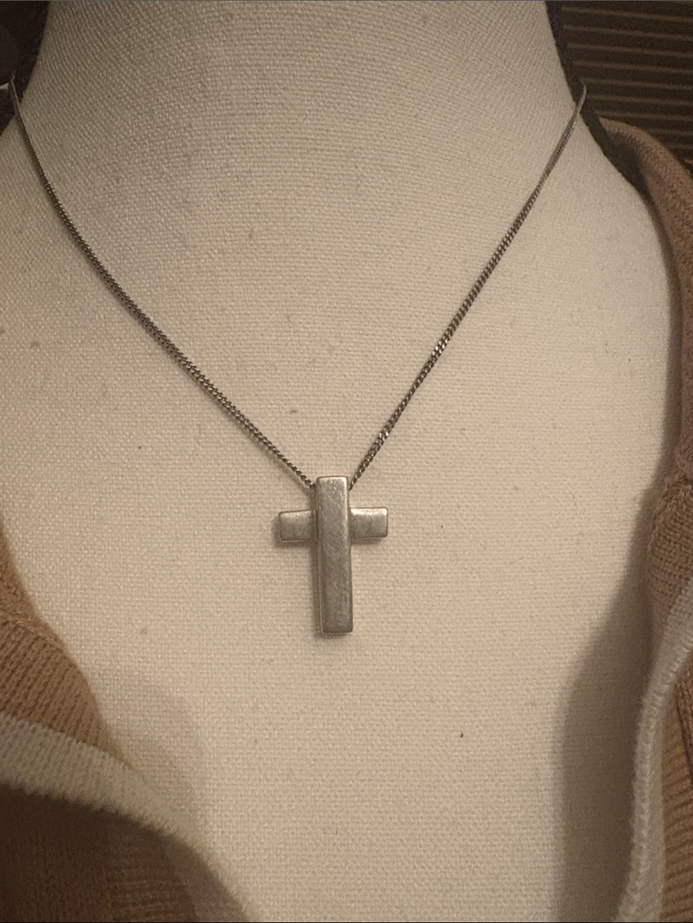GUCCI Sterling Silver Cross Pendant Necklace - Silver 16” - Picture 2 of 5